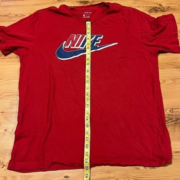 Nike Logo Tee (Sz XL) - Picture 7 of 7